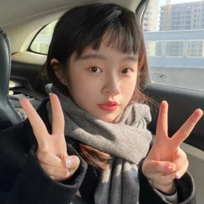 电波女与青春男海报